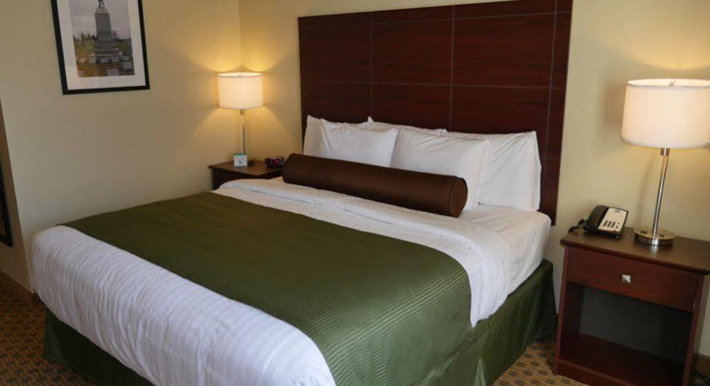 Cobblestone Inn & Suites-Winterset Exteriér fotografie